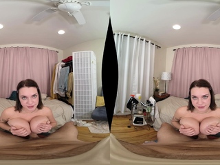 Gabbie Carter - Tits And A Trim